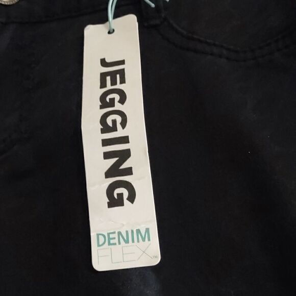 New Maurice's Junior's size M Animal print‎ black denim stretch jegging legging - Picture 3 of 8